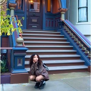 Meet your Posher, Samantha